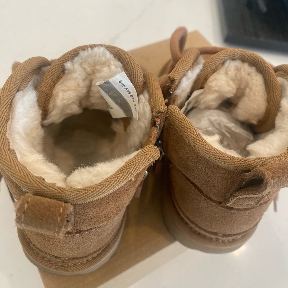 Ugg Neumel ll Boot Chestnut Size 8